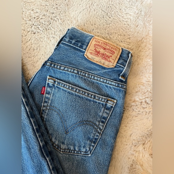 Vintage Levi’s - Picture 3 of 5